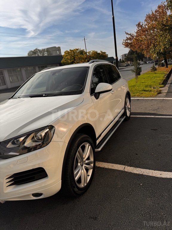 Volkswagen Touareg