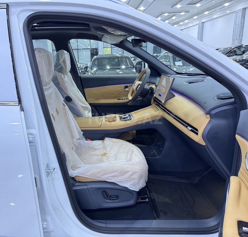 Geely Galaxy Starship 7