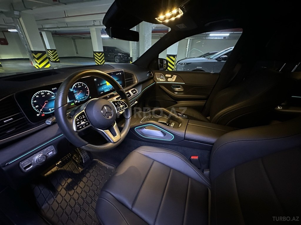 Mercedes GLS 450 4MATIC