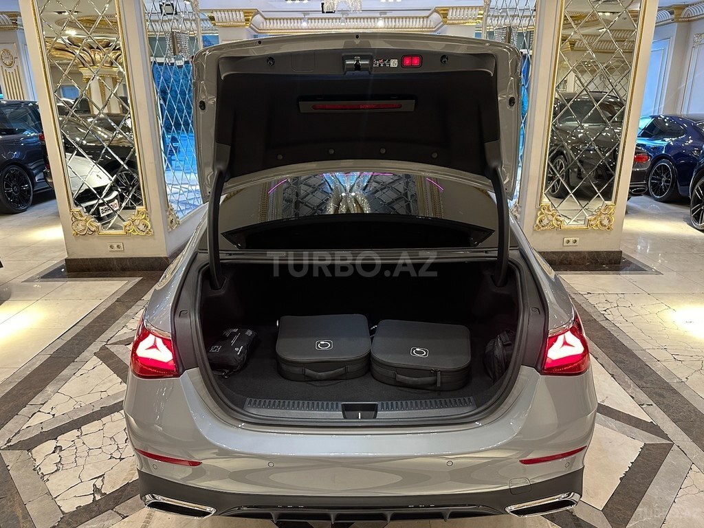 Mercedes E 400 e 4MATIC