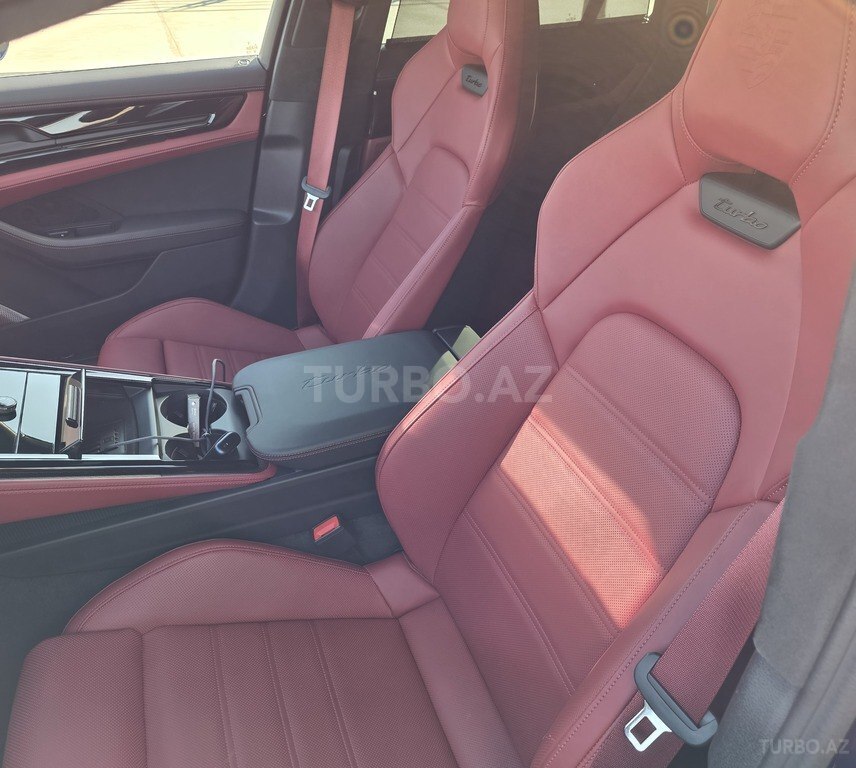 Porsche Panamera Turbo E-Hybrid