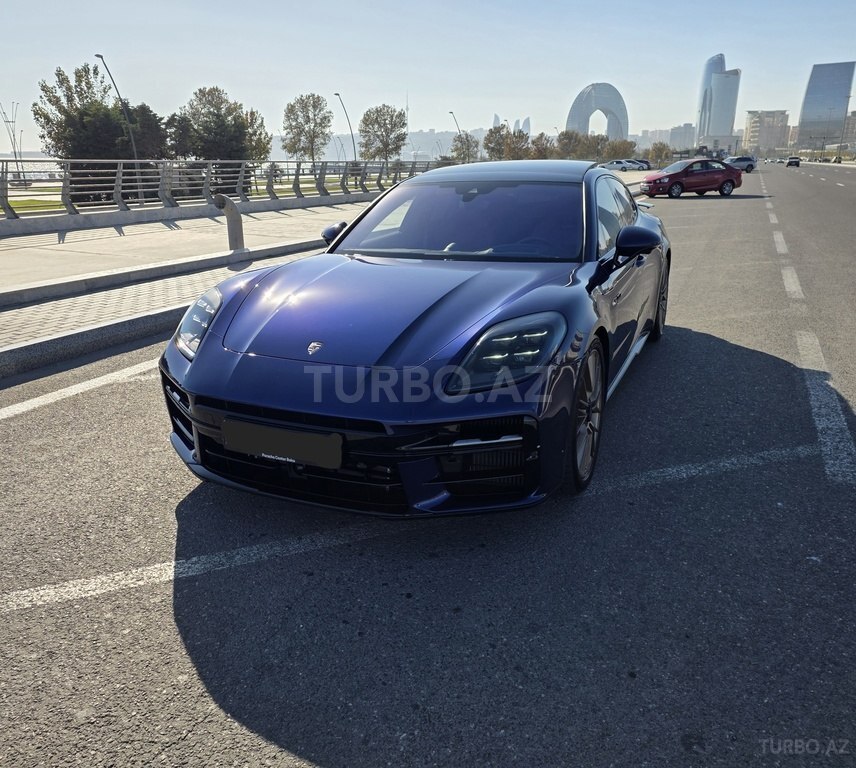 Porsche Panamera Turbo E-Hybrid