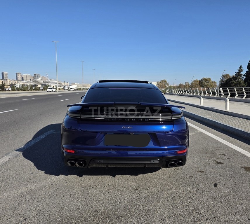 Porsche Panamera Turbo E-Hybrid