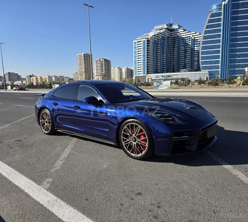 Porsche Panamera Turbo E-Hybrid
