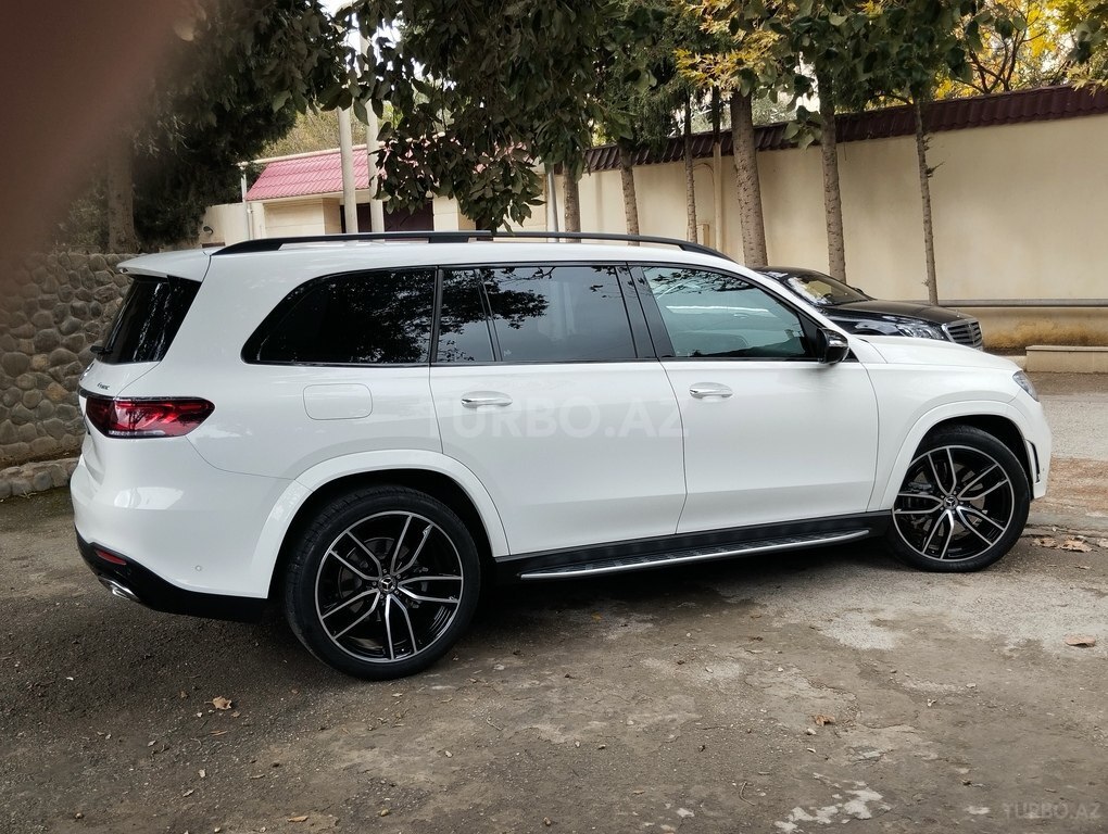 Mercedes GLS 450 4MATIC
