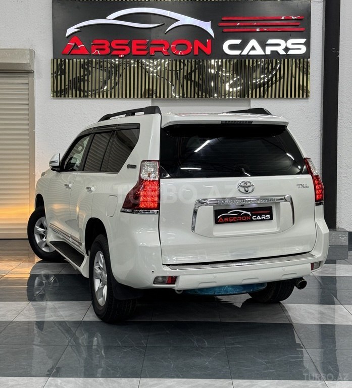 Toyota Land Cruiser Prado