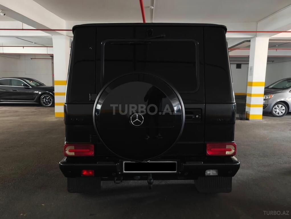 Mercedes G 300