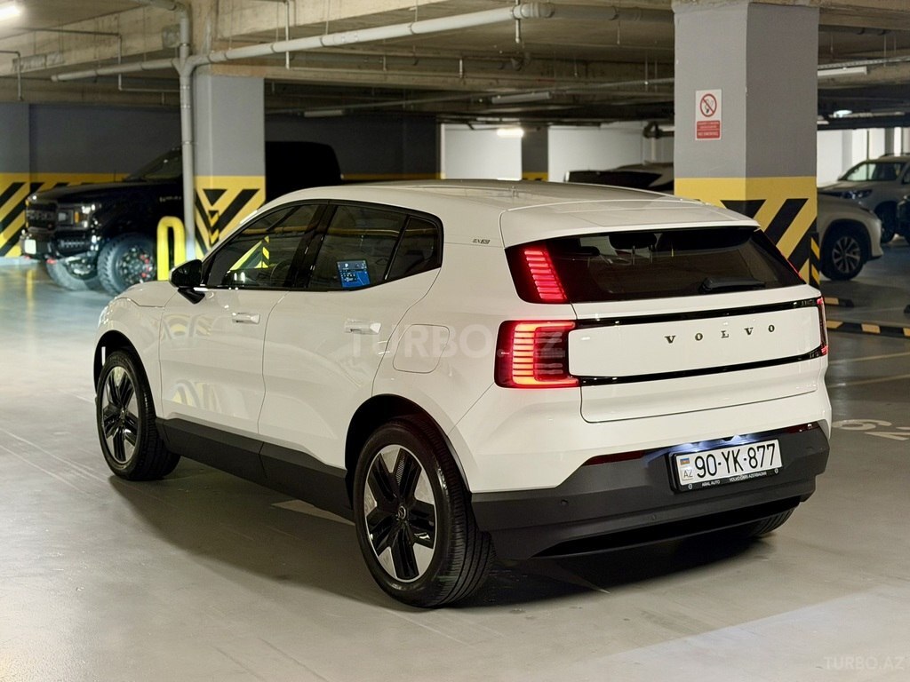 Volvo EX30