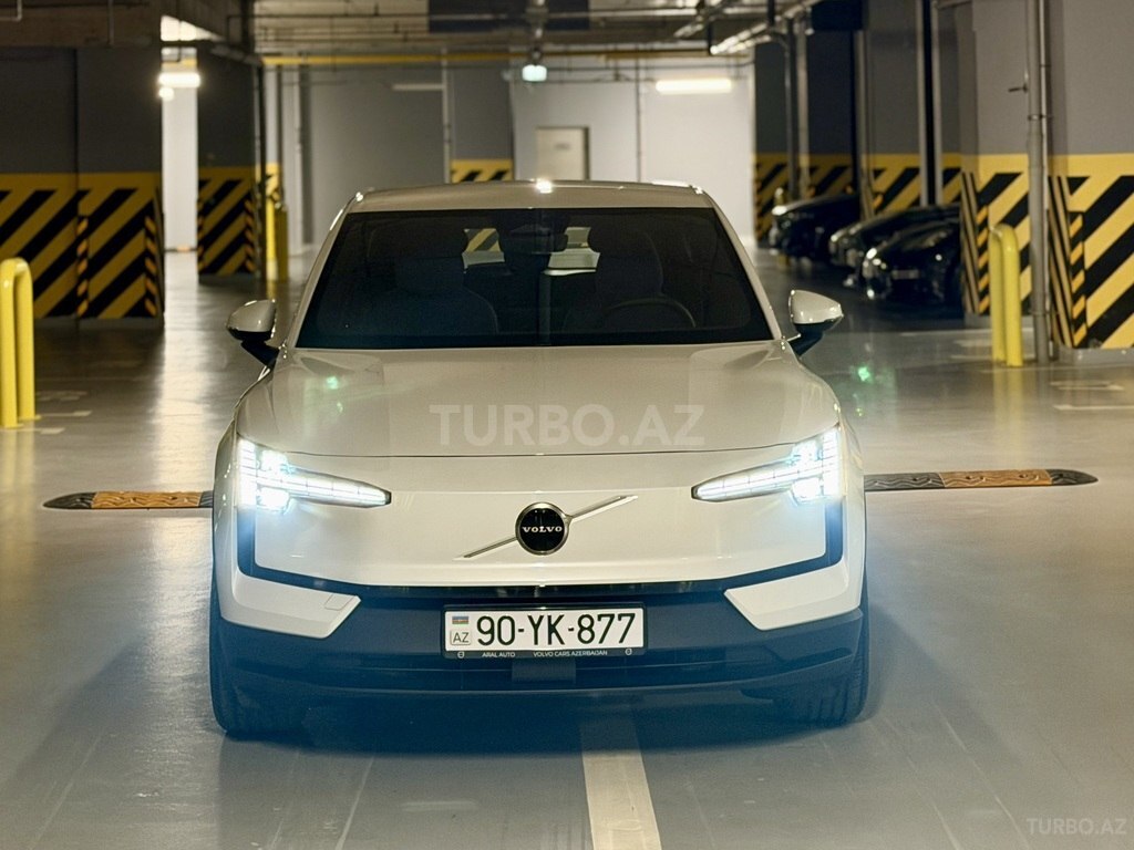 Volvo EX30