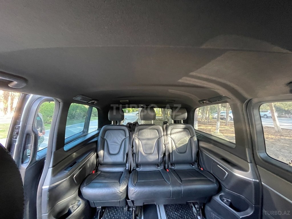 Mercedes V 250
