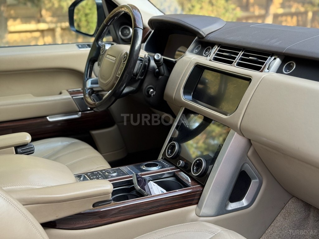Купить Land Rover Range Rover, 3.0 л, 2017 год, 179 100 км в Баку ...