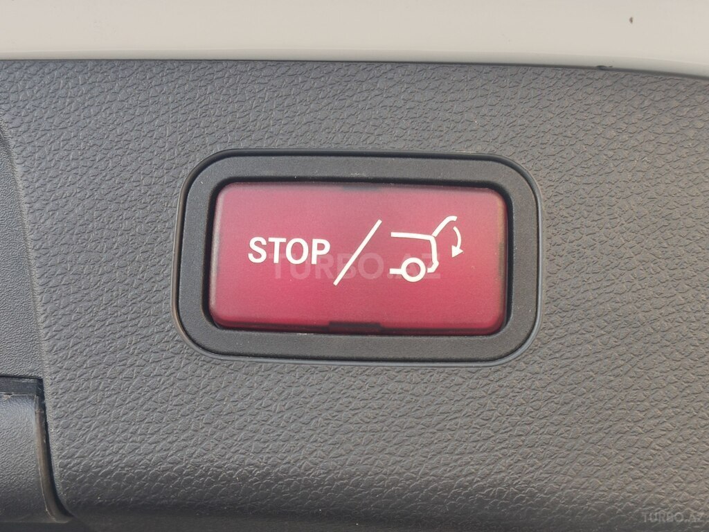 Mercedes GLA 250
