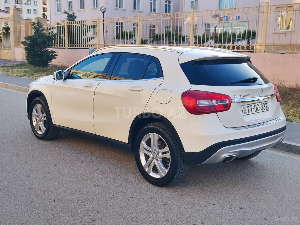 Mercedes GLA 250