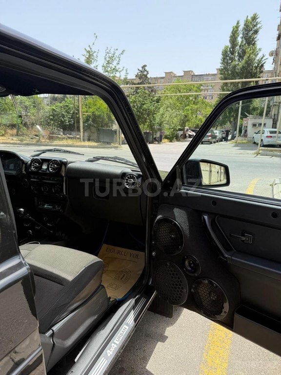 LADA (VAZ) Niva