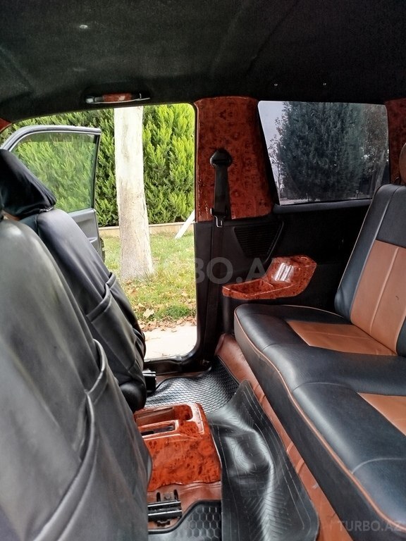 Mitsubishi Pajero io