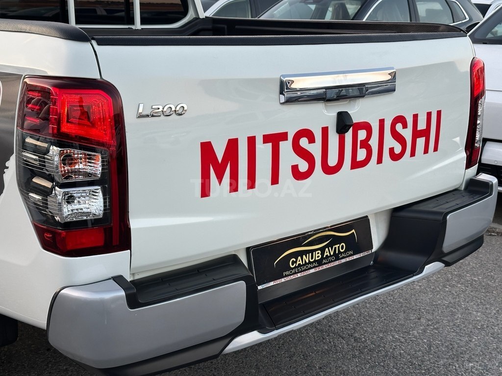 Mitsubishi L200