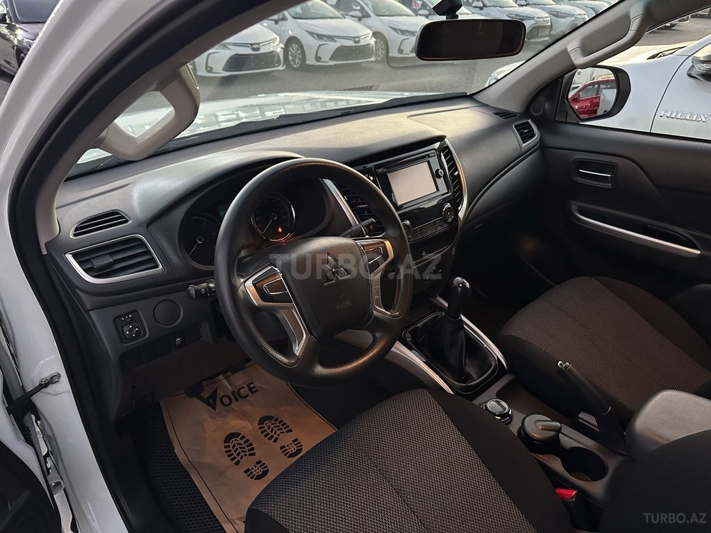 Mitsubishi L200