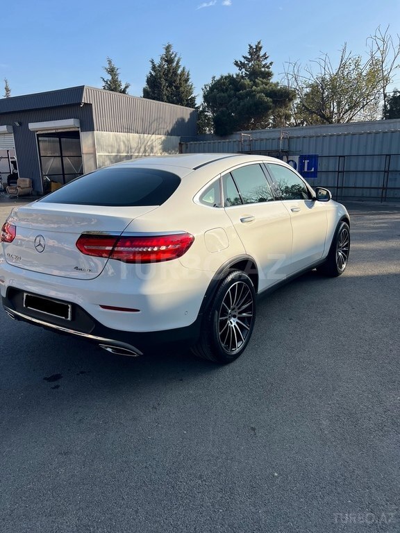 Mercedes GLC 300 4MATIC Coupe
