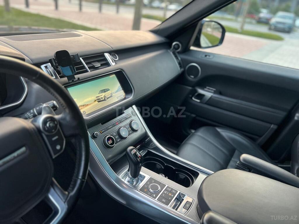 Land Rover RR Sport