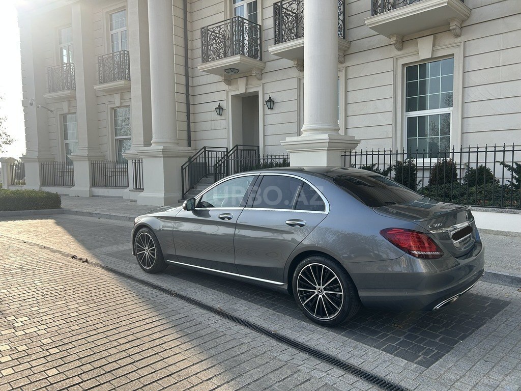 Mercedes C 300