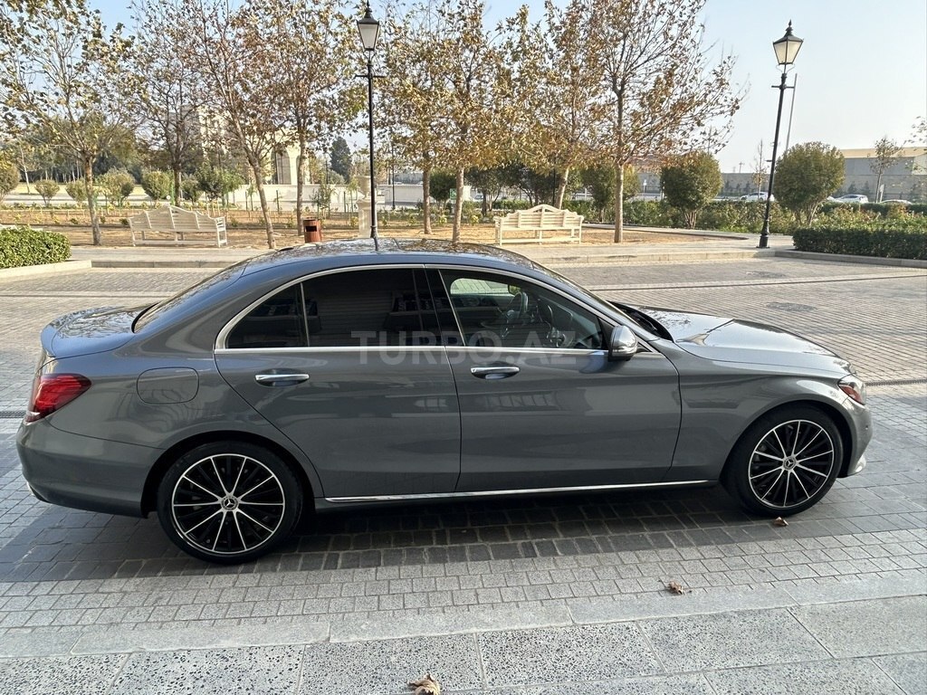 Mercedes C 300