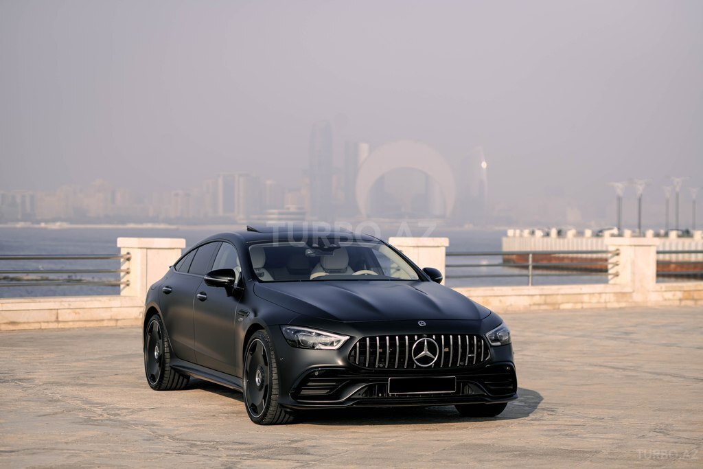 Mercedes AMG GT 43 4MATIC+