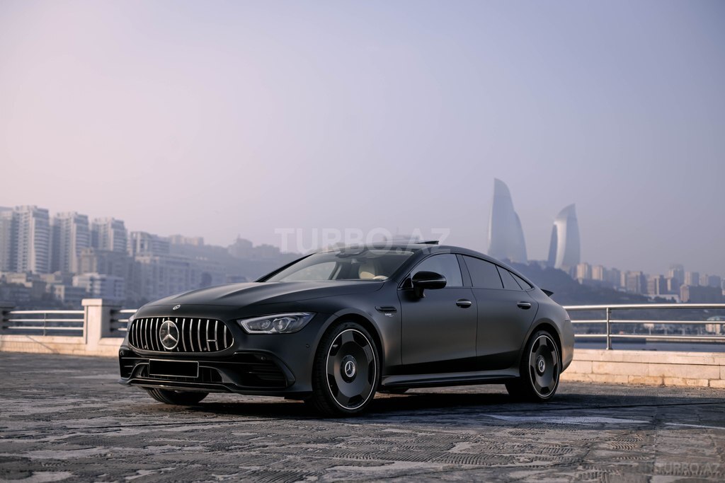 Mercedes AMG GT 43 4MATIC+