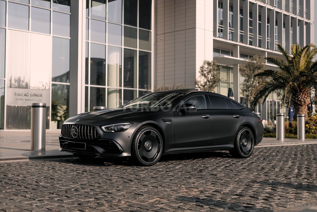 Mercedes AMG GT 43 4MATIC+