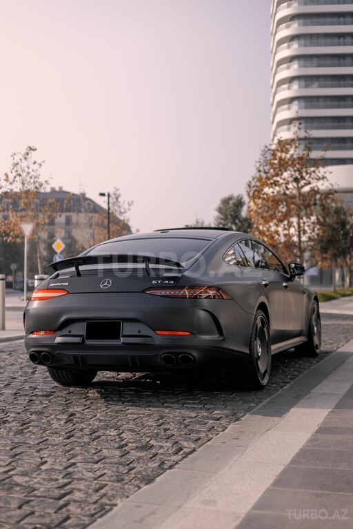 Mercedes AMG GT 43 4MATIC+