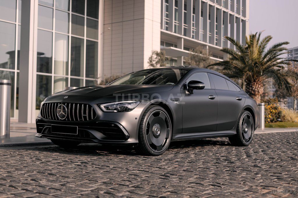 Mercedes AMG GT 43 4MATIC+