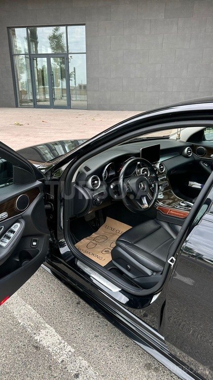 Mercedes C 300