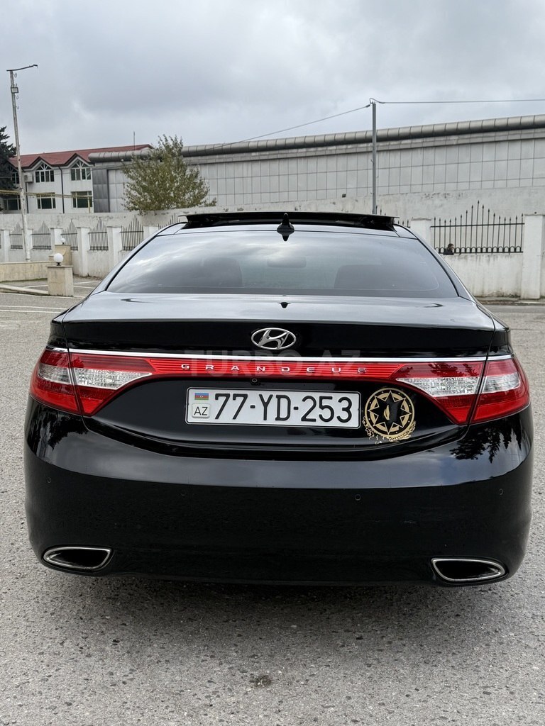 Hyundai Grandeur