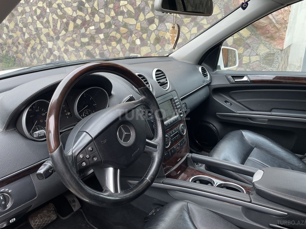 Mercedes GL 550 4MATIC