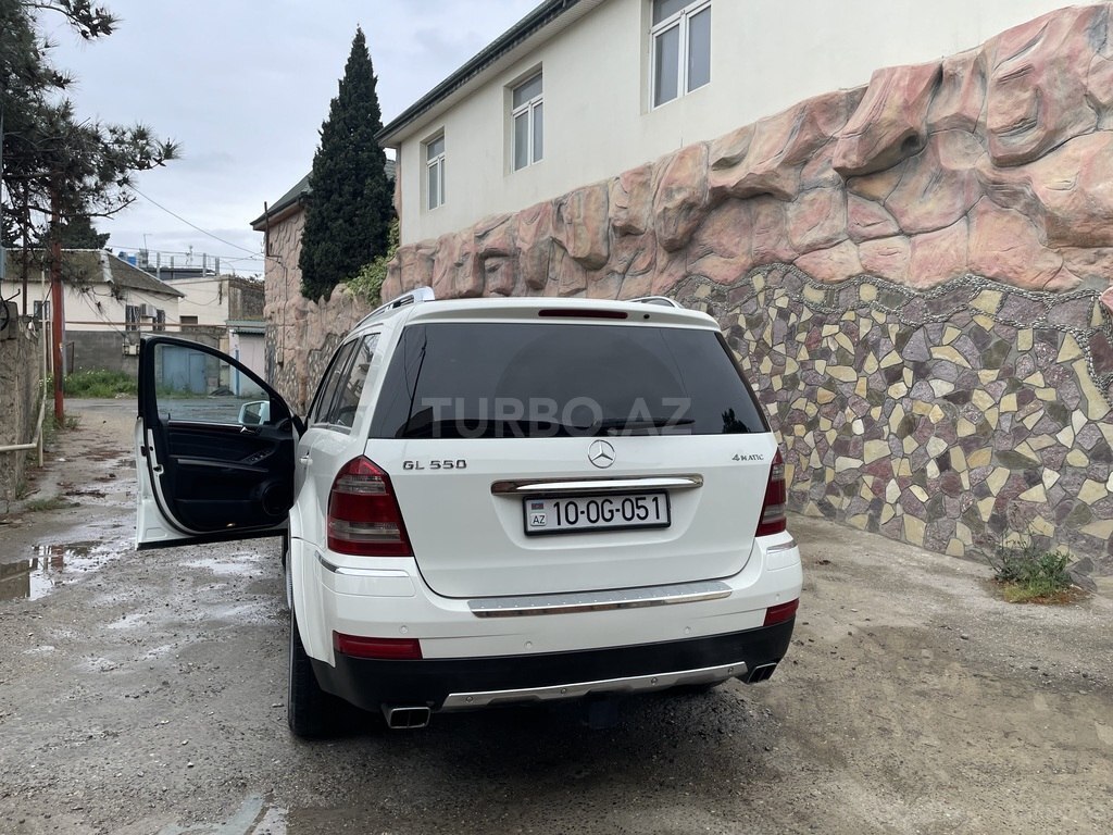Mercedes GL 550 4MATIC