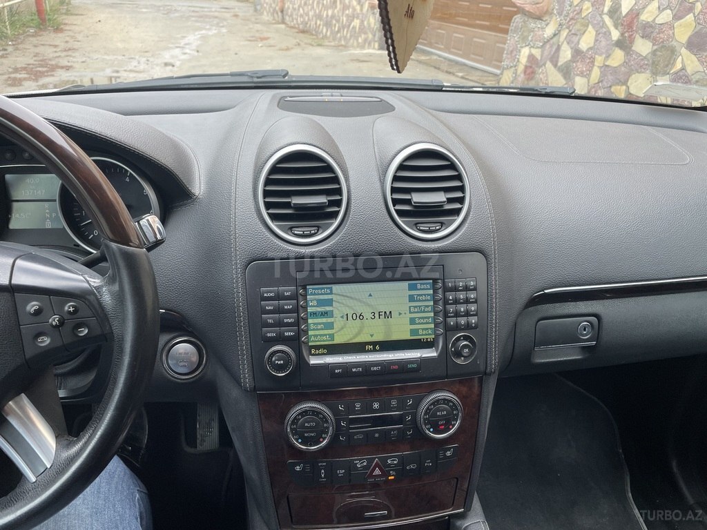 Mercedes GL 550 4MATIC