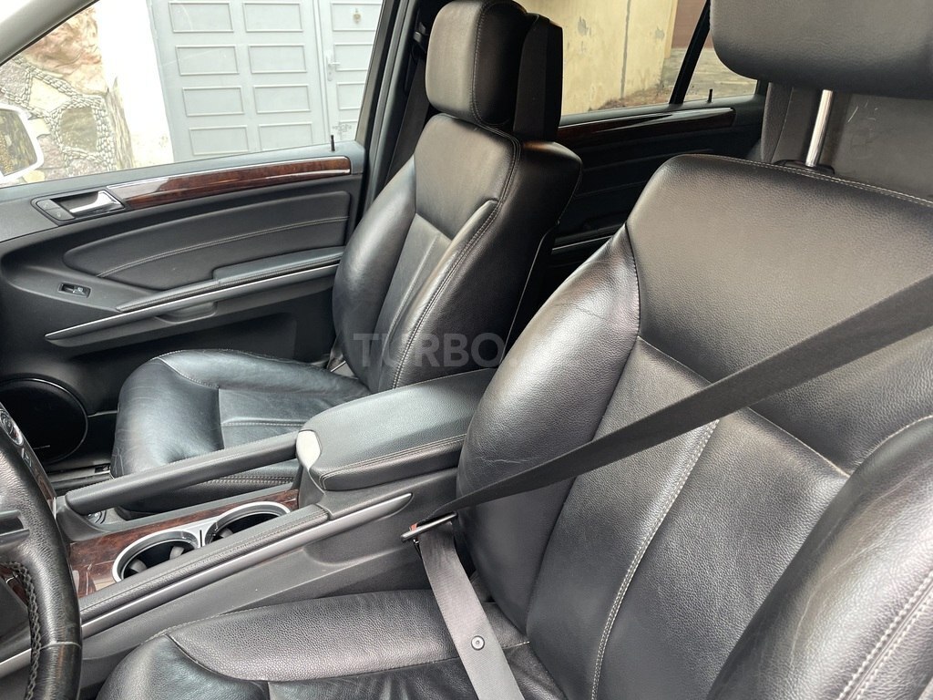 Mercedes GL 550 4MATIC