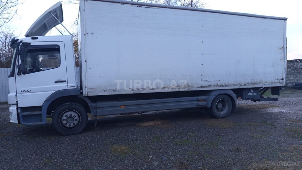 Mercedes Atego 1222