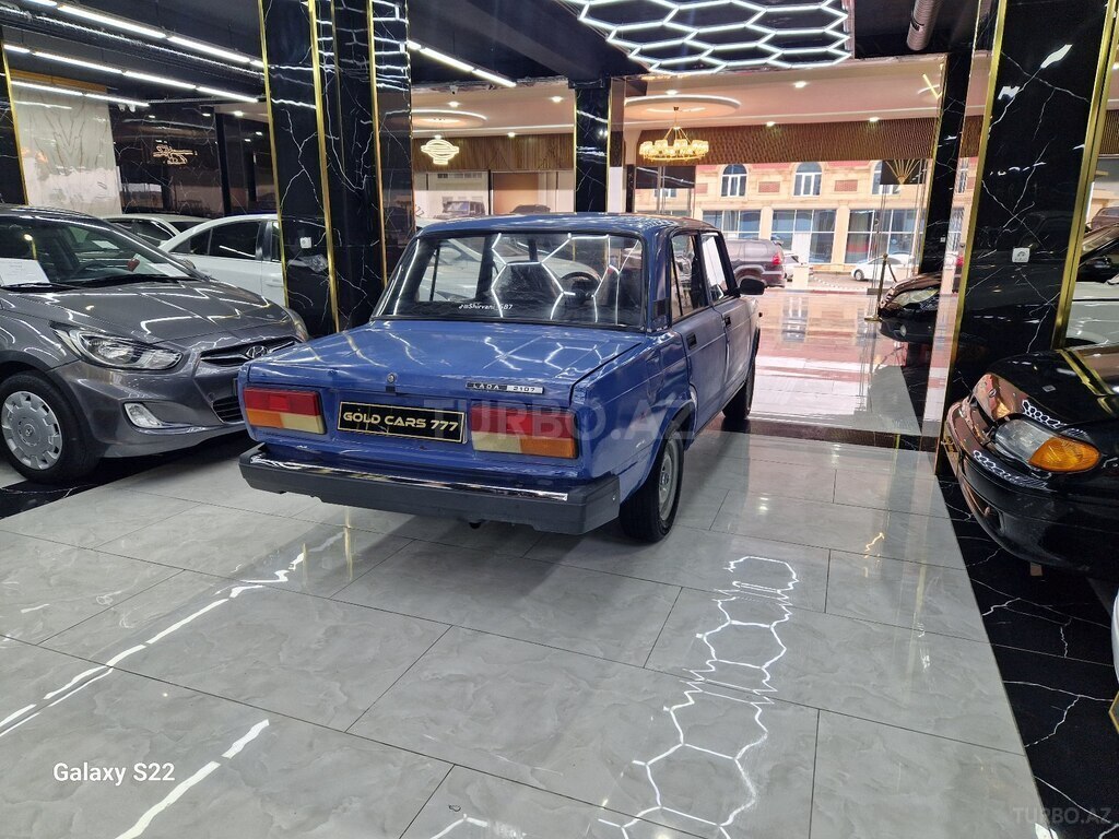 LADA (VAZ) 2107