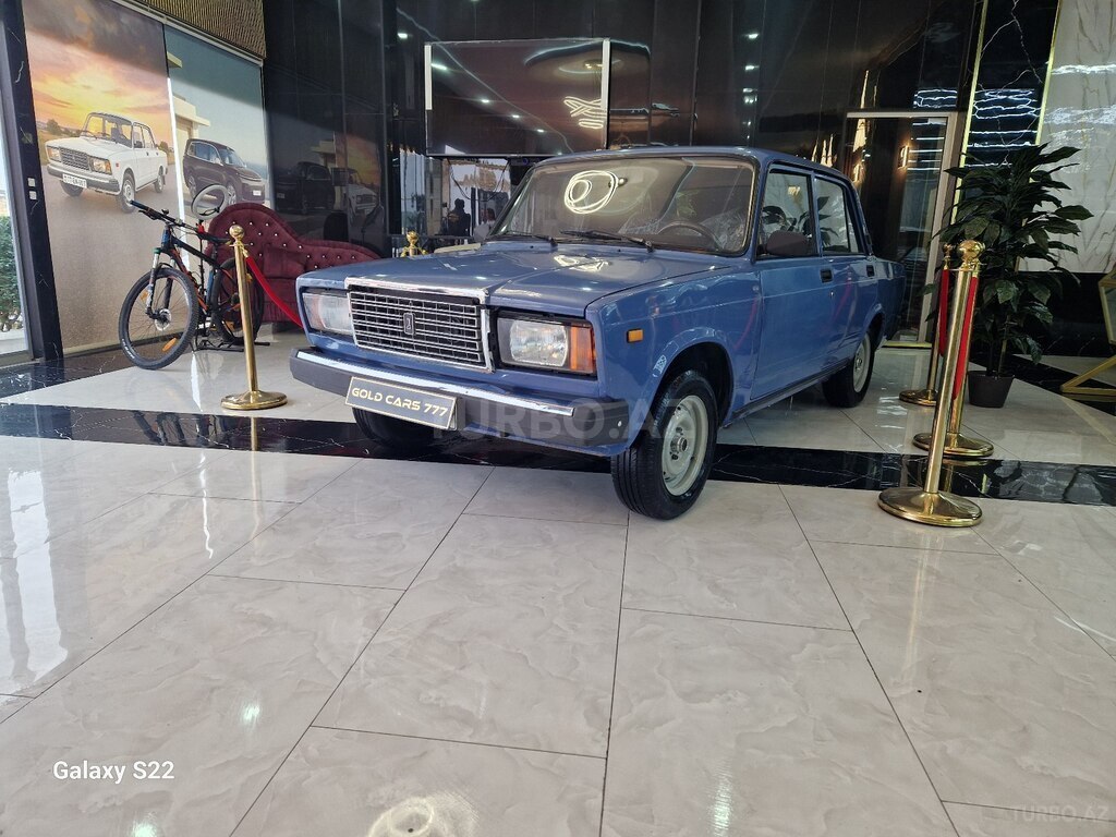 LADA (VAZ) 2107