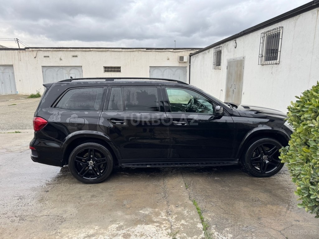 Mercedes GL 63 AMG