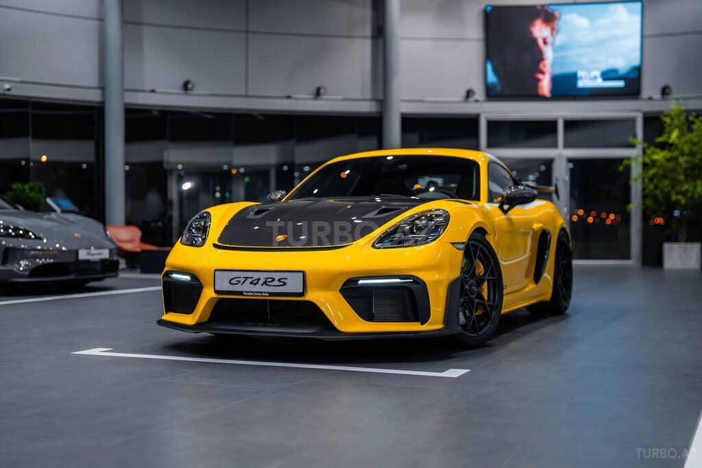 Porsche 718 Cayman GT4 RS