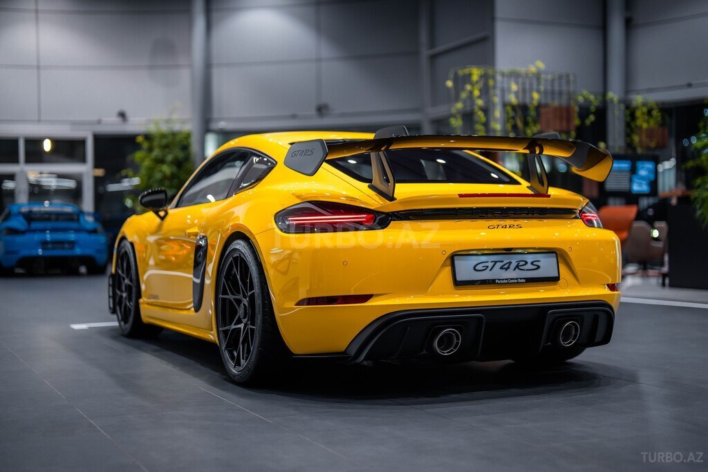 Porsche 718 Cayman GT4 RS