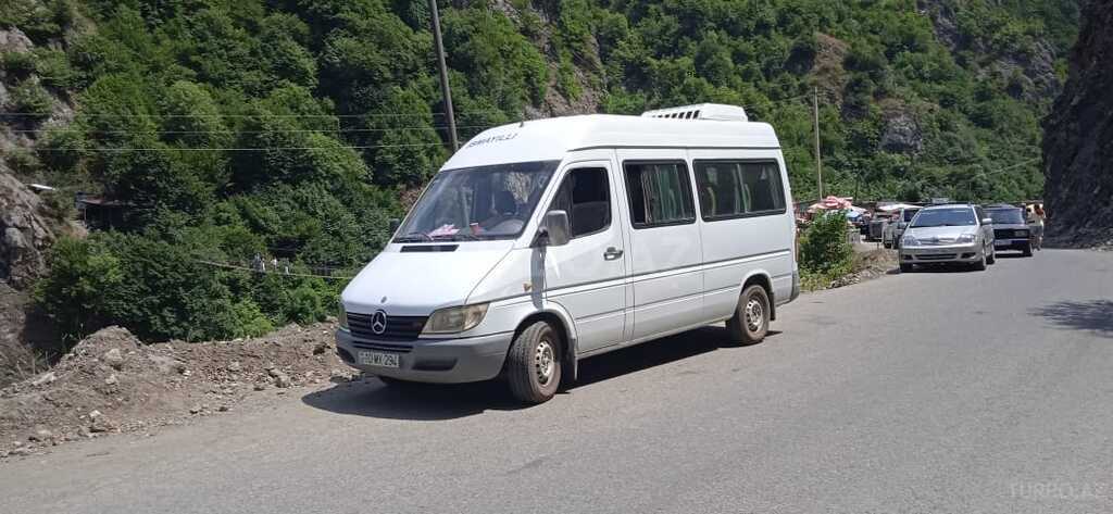 Mercedes Sprinter 311