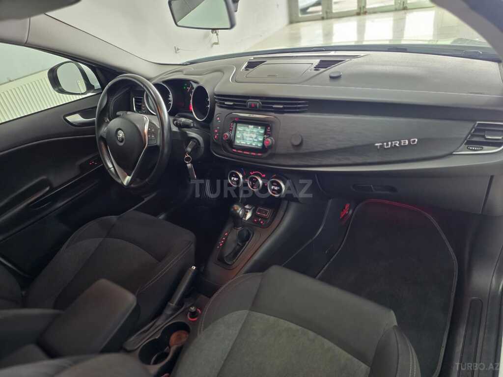 Alfa Romeo Giulietta