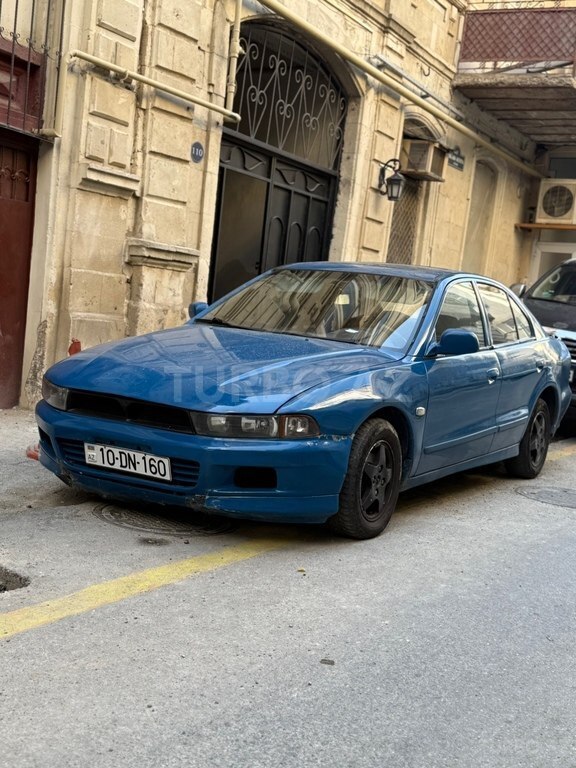 Mitsubishi Galant