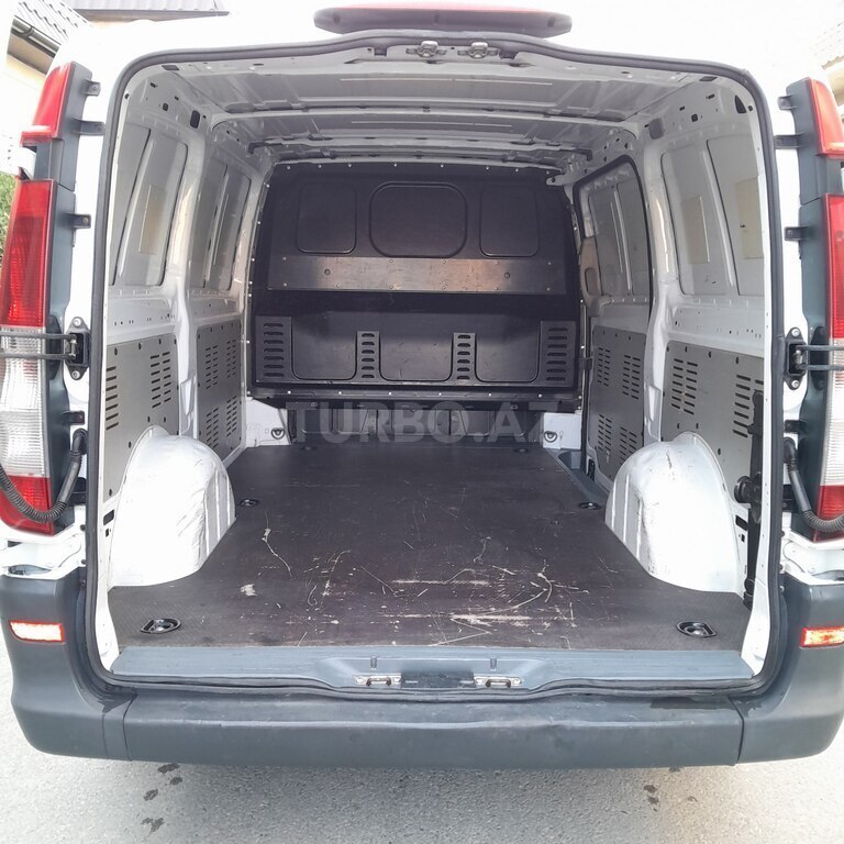 Mercedes Vito