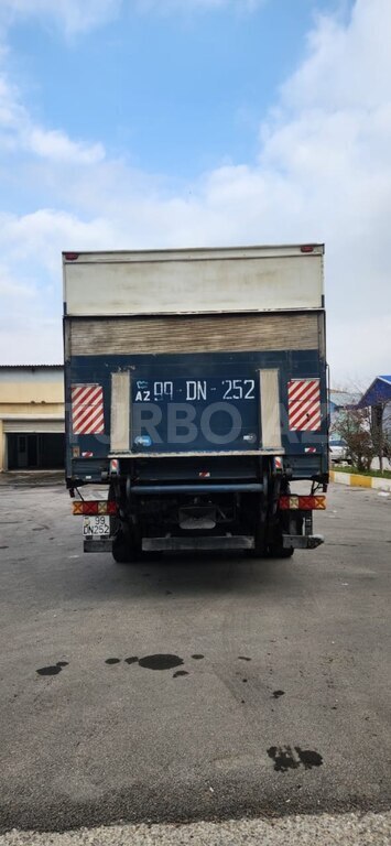 Mercedes Axor 1824