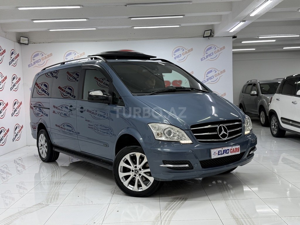 Mercedes Viano