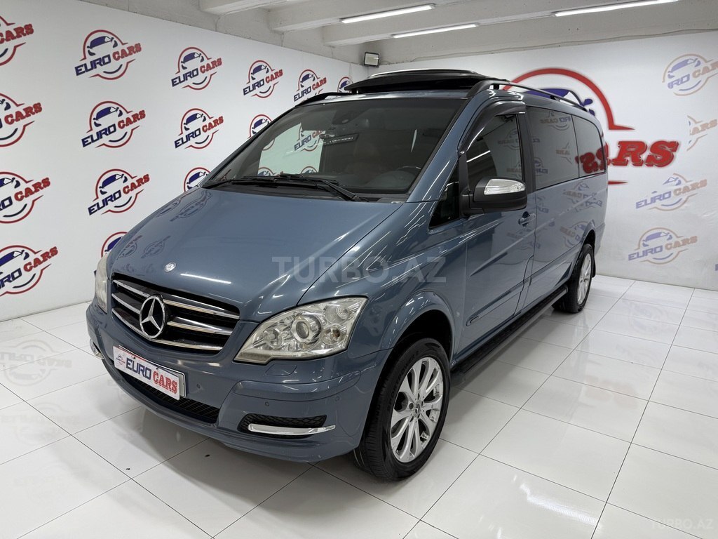 Mercedes Viano