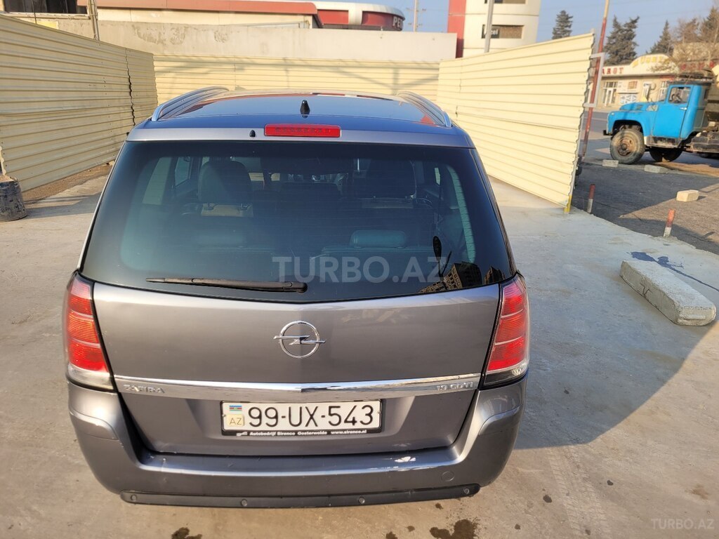 Opel Zafira
